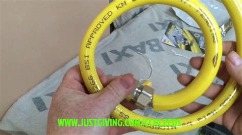 can you connect a gas hob with a flexible hose